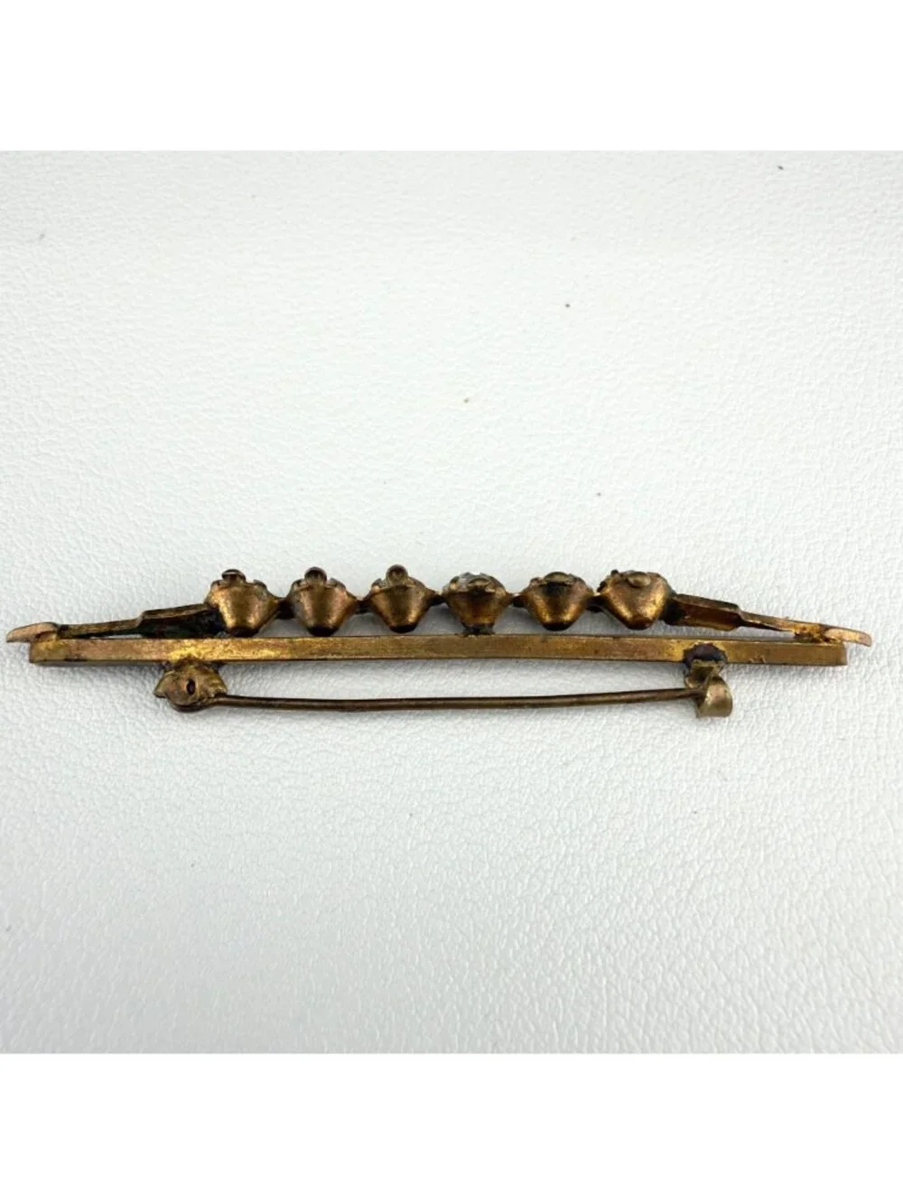 Vintage Victorian Paste Stone Bar Brooch Gold Tone Prong Set Arrows